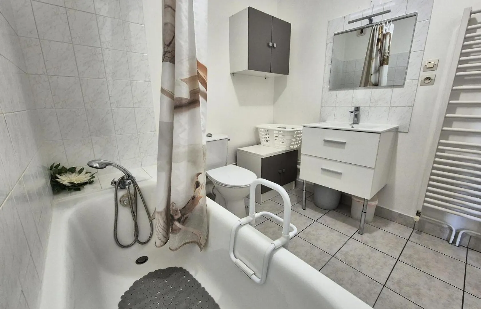 Apartment Residence Du Temple - Agreable Studio, Tres Fonctionnel Et Bien Agence ! Mae-7124 Aix-les-Bains